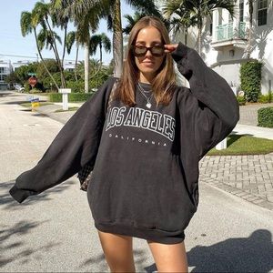 brandy melville - erica los angeles sweatshirt